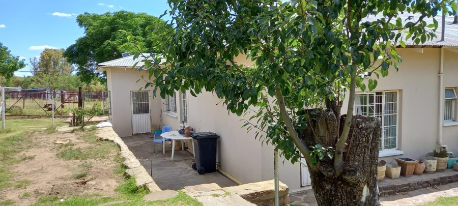 4 Bedroom Property for Sale in Hobhouse Free State